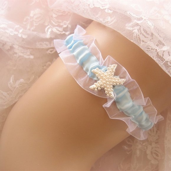 Something Blue Bridal Garter with Pearl Embellished Starfish Ornament NWT - Picture 3 of 3